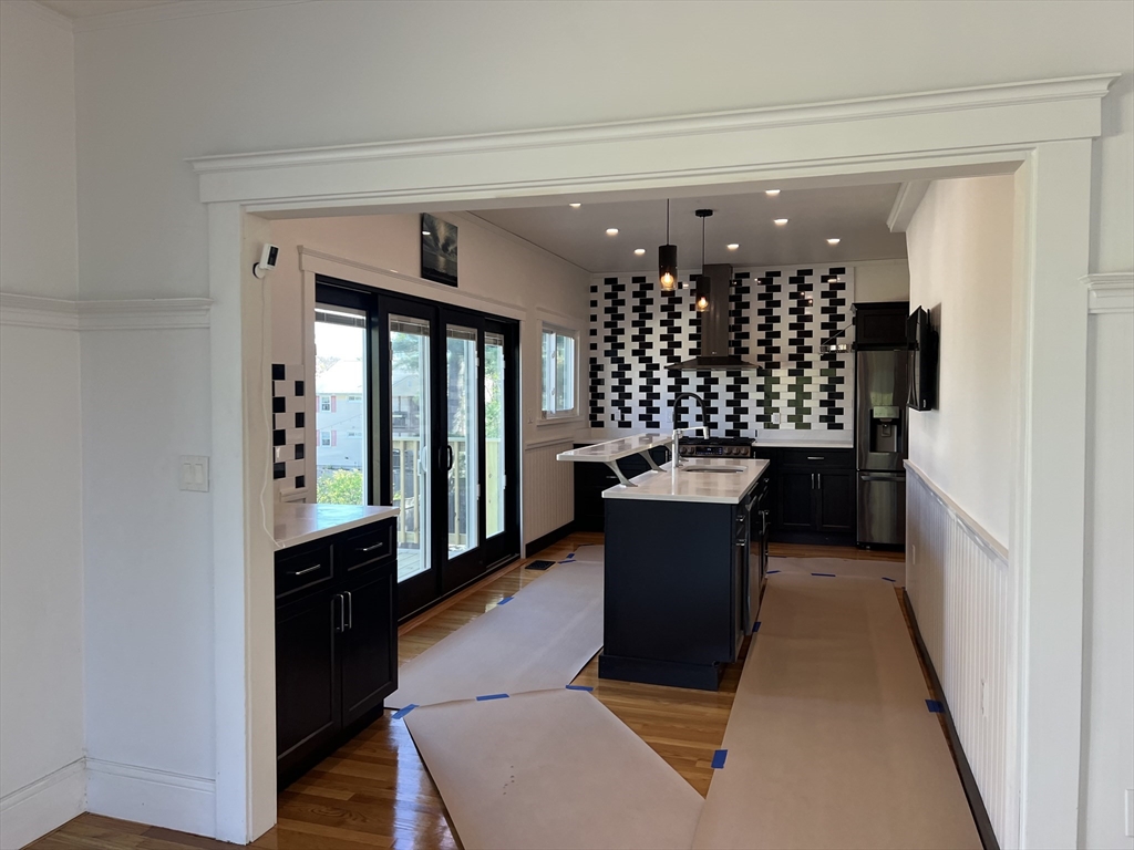 93 Crescent Hill Ave
