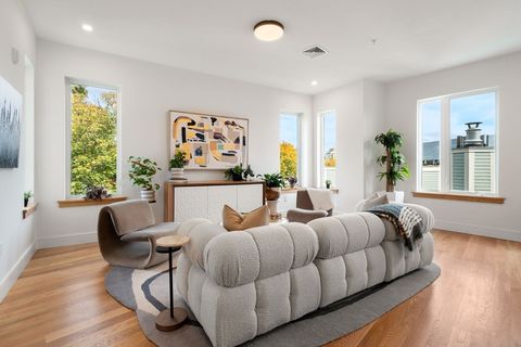 58 Kent 404 Brookline MA 02445