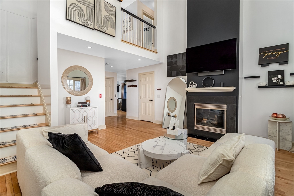 34 17th Ave 2