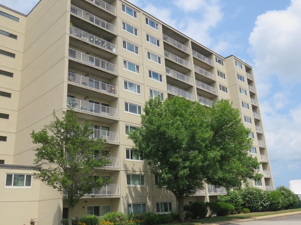 200 Cove Way 612