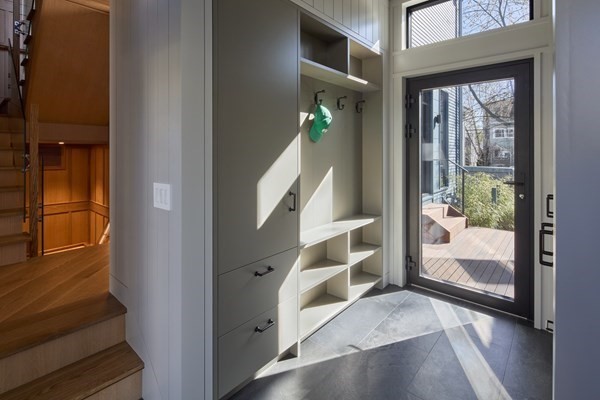 Cambridge, Massachusetts 02138, United States, 5 Bedrooms Bedrooms, ,6 BathroomsBathrooms,Residential,Active,82467