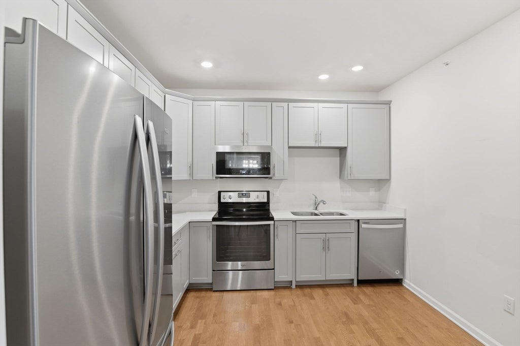 110 Trotter Rd #401, Weymouth, MA, 110 Trotter Rd #401, Weymouth, MA Photo #6