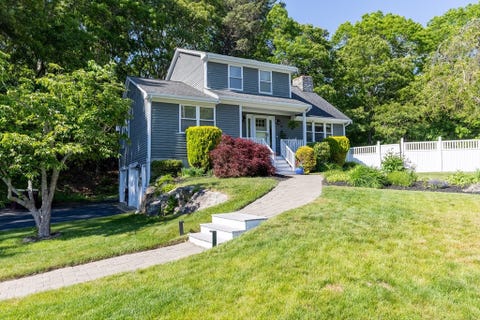 Photo of 15 Heritage Rd, Acushnet, MA 02743 (MLS # 73530994)