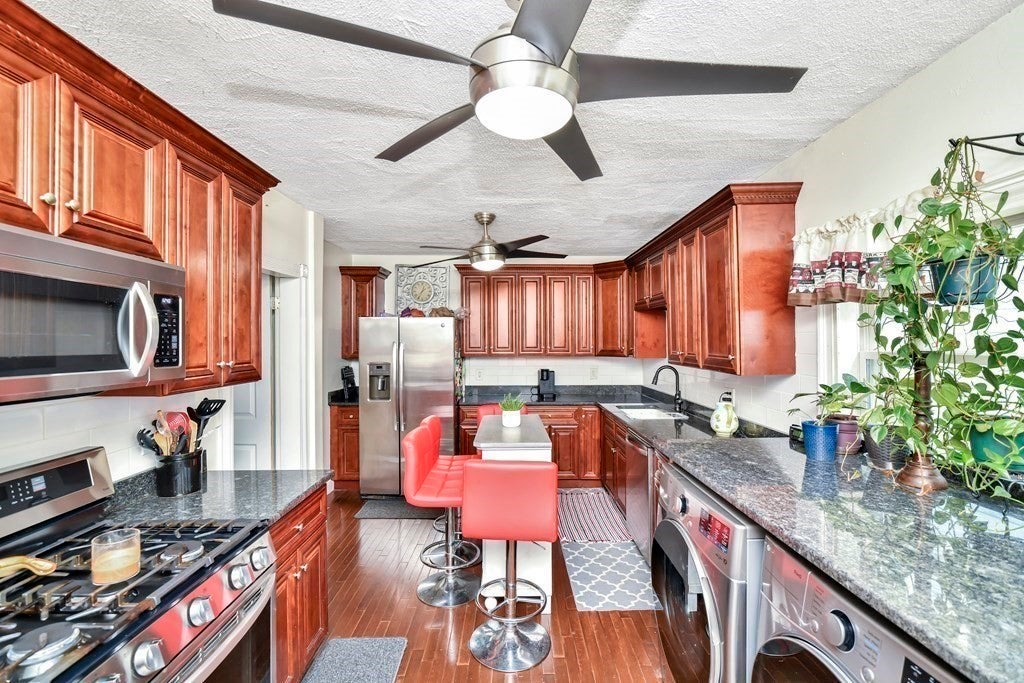 3 Loring Pl, Malden, MA, 3 Loring Pl, Malden, MA Photo #4