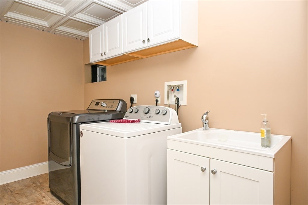 60 Harding St #C, Medfield, MA, 60 Harding St #C, Medfield, MA Photo #25