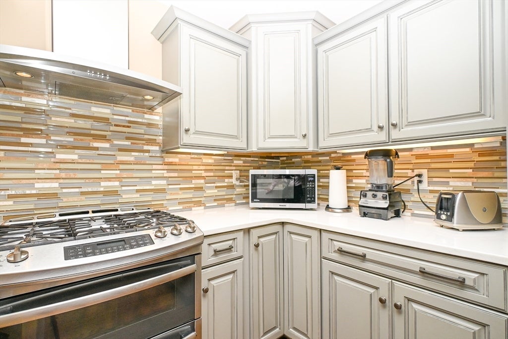 60 Harding St #C, Medfield, MA, 60 Harding St #C, Medfield, MA Photo #6