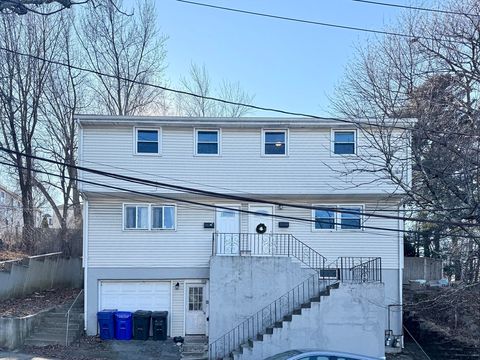 5-7 N Crescent Circuit Boston MA 02135