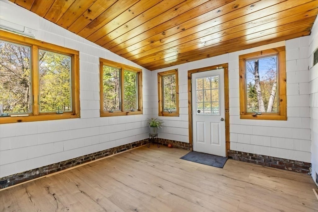 20 Bullard Street, Sharon, MA Photo #17