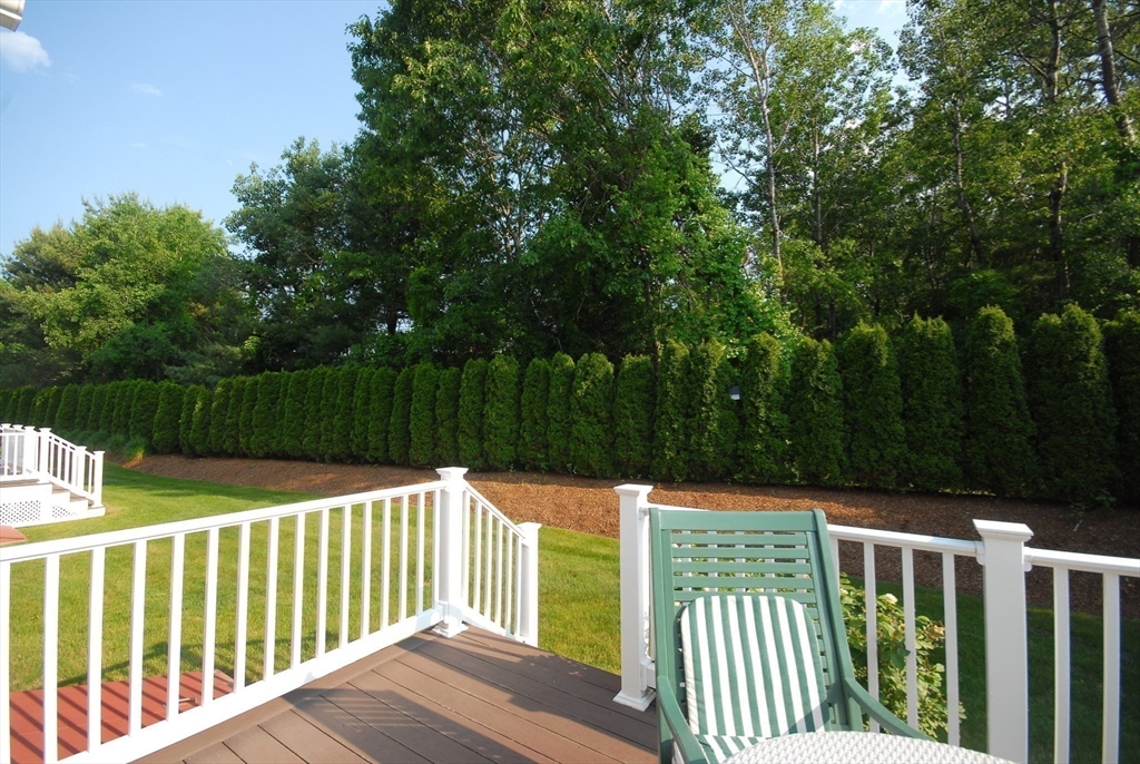 16 John Francis Ln 16