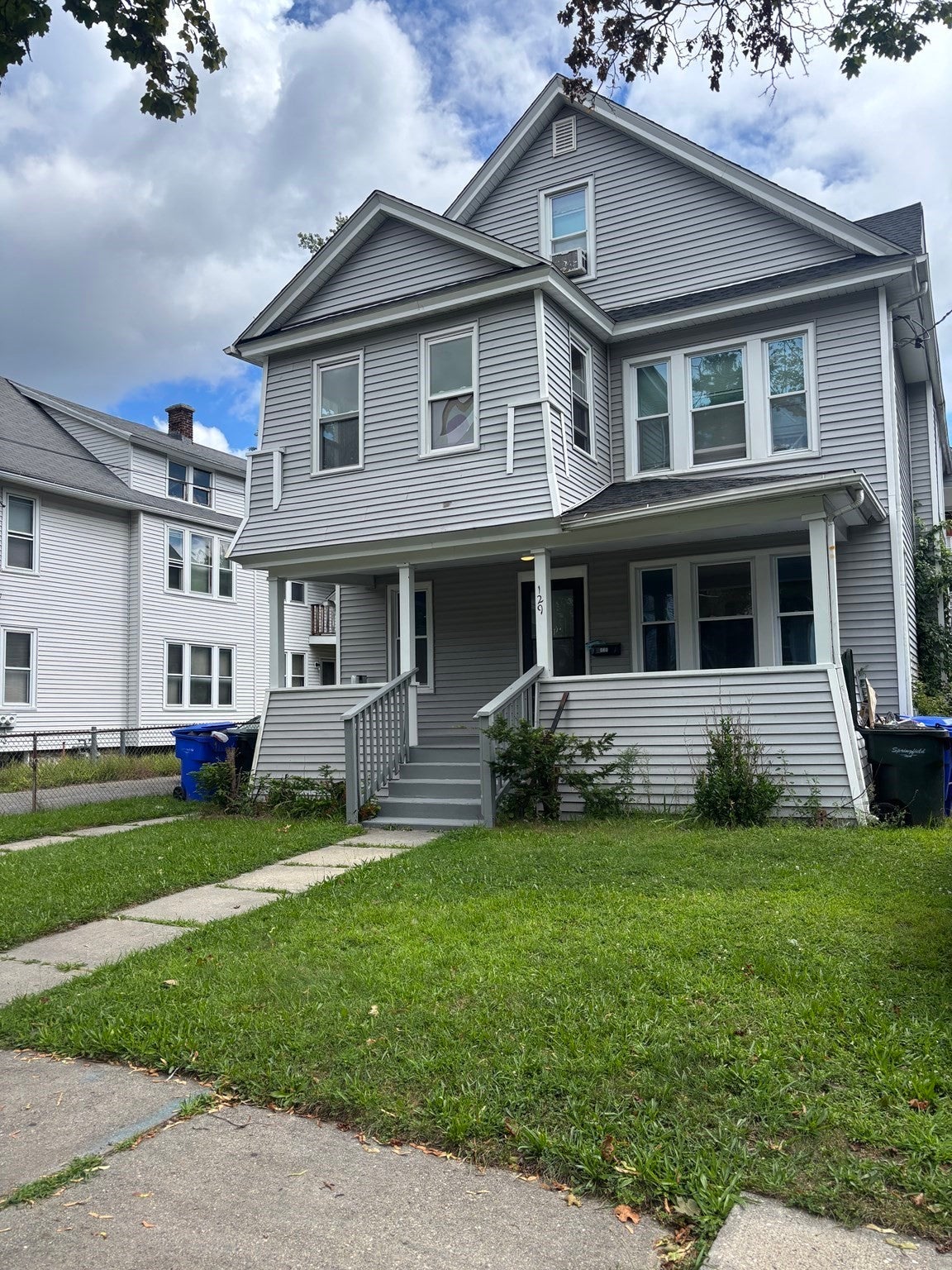 Photo of 129-131 W Alvord St, Springfield, MA
