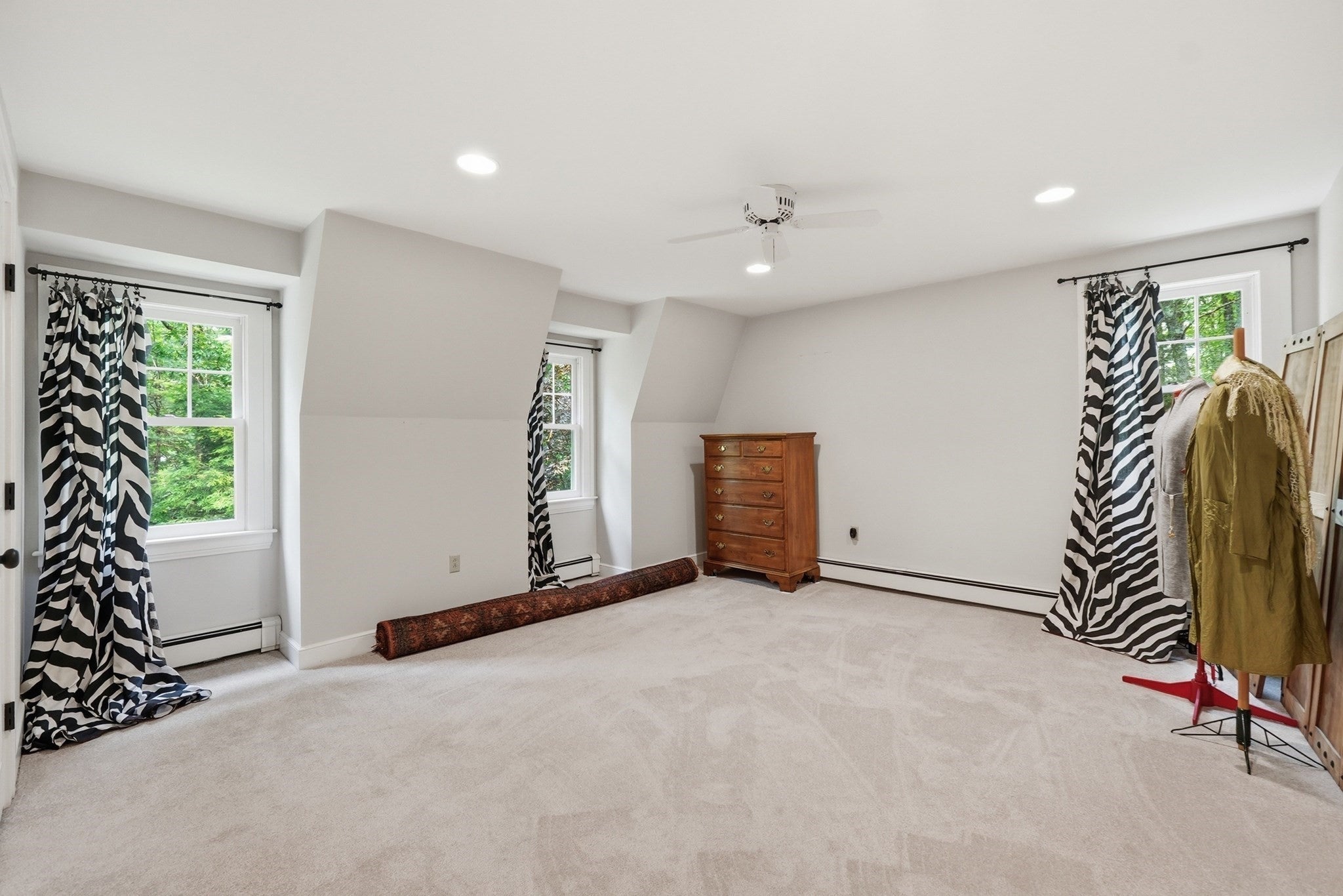 18 Village Green Ln, Holden, MA, 18 Village Green Ln, Holden, MA Photo #33