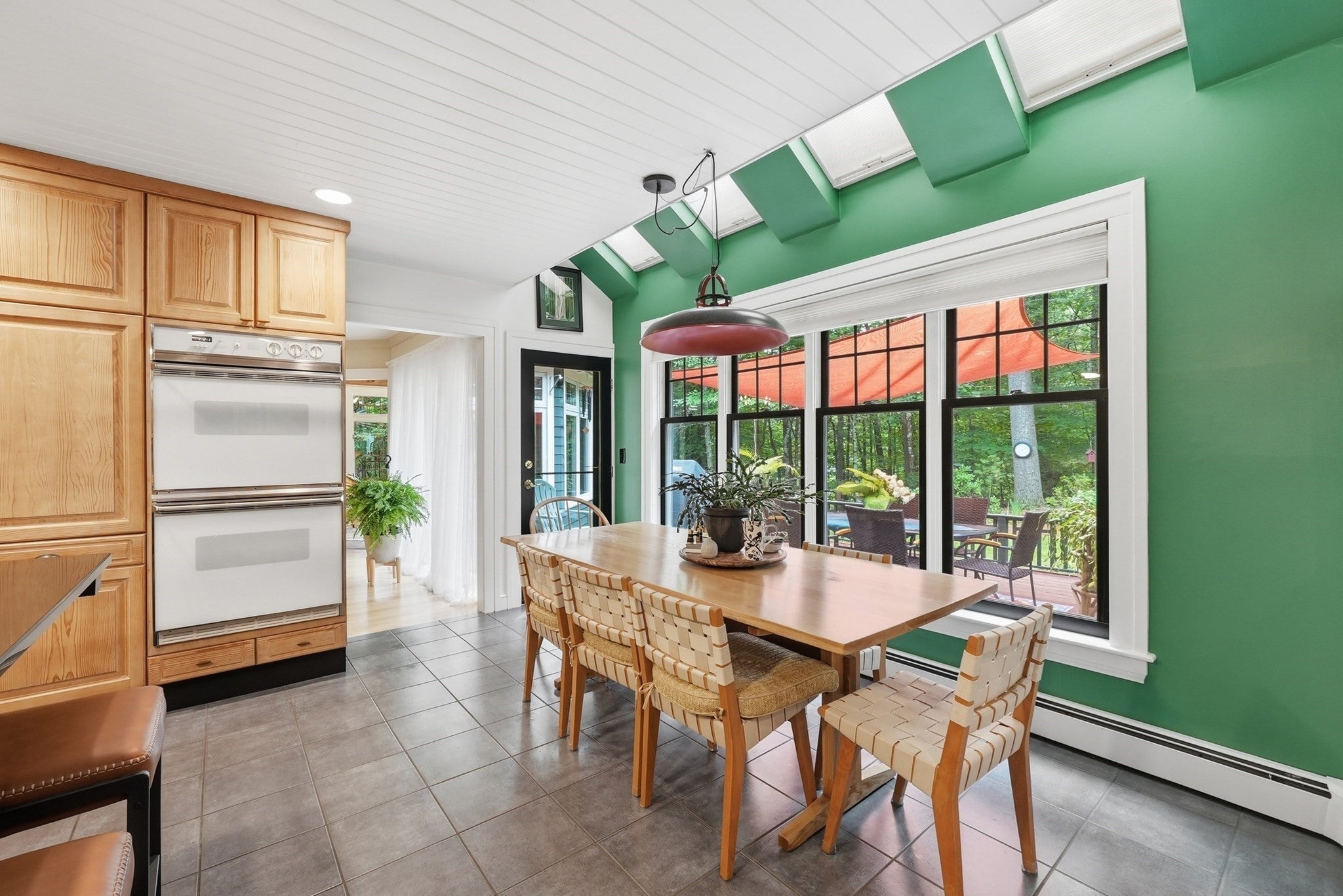 18 Village Green Ln, Holden, MA, 18 Village Green Ln, Holden, MA Photo #12