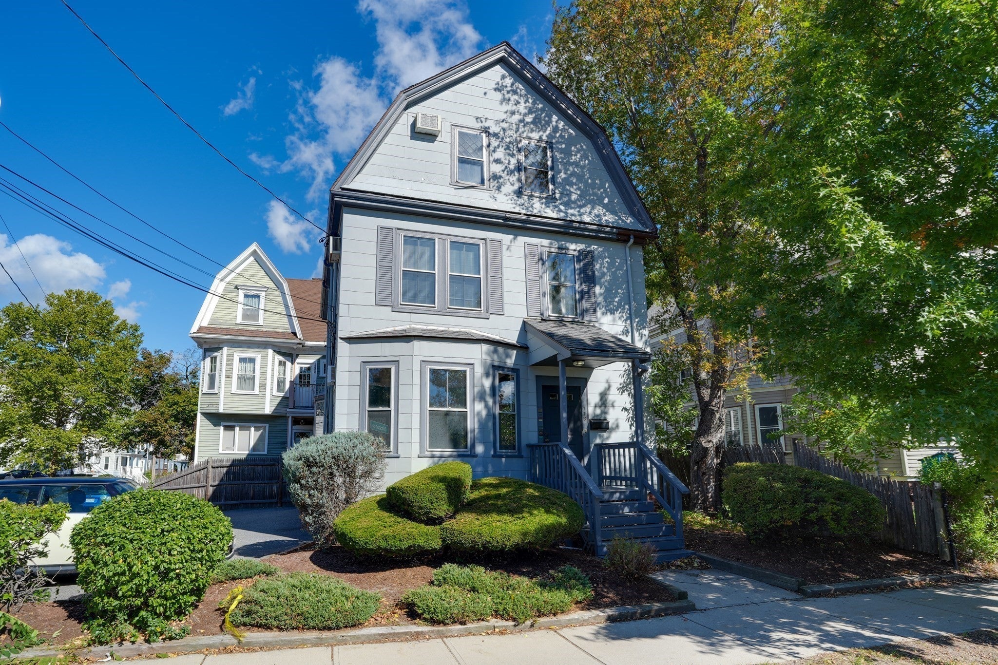 113 Belmont St