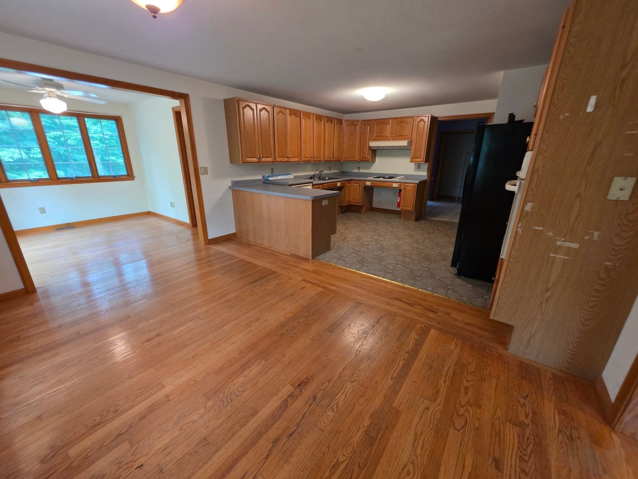 947 Main St, Wilbraham, MA, 947 Main St, Wilbraham, MA Photo #21