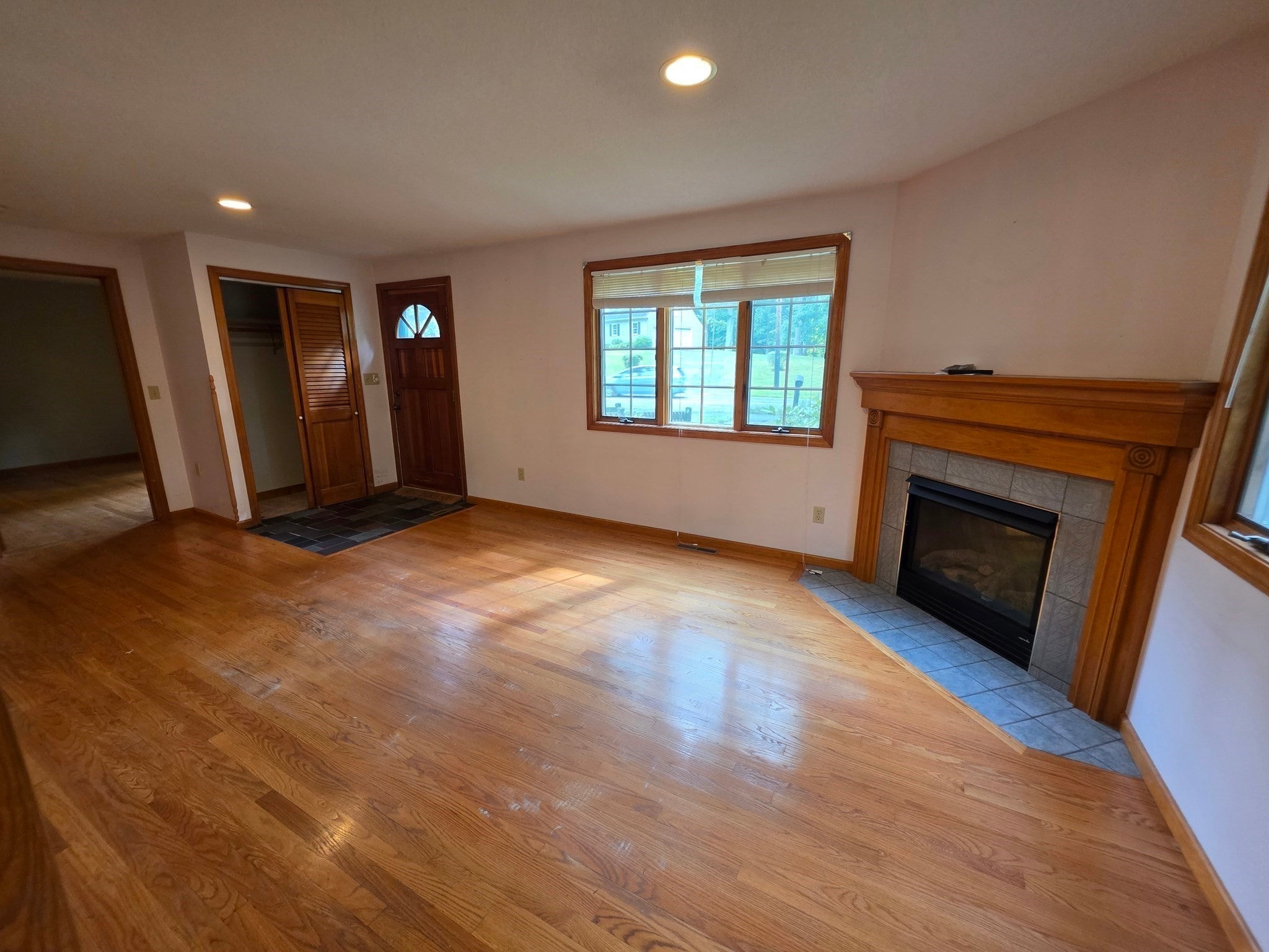 947 Main St, Wilbraham, MA, 947 Main St, Wilbraham, MA Photo #22
