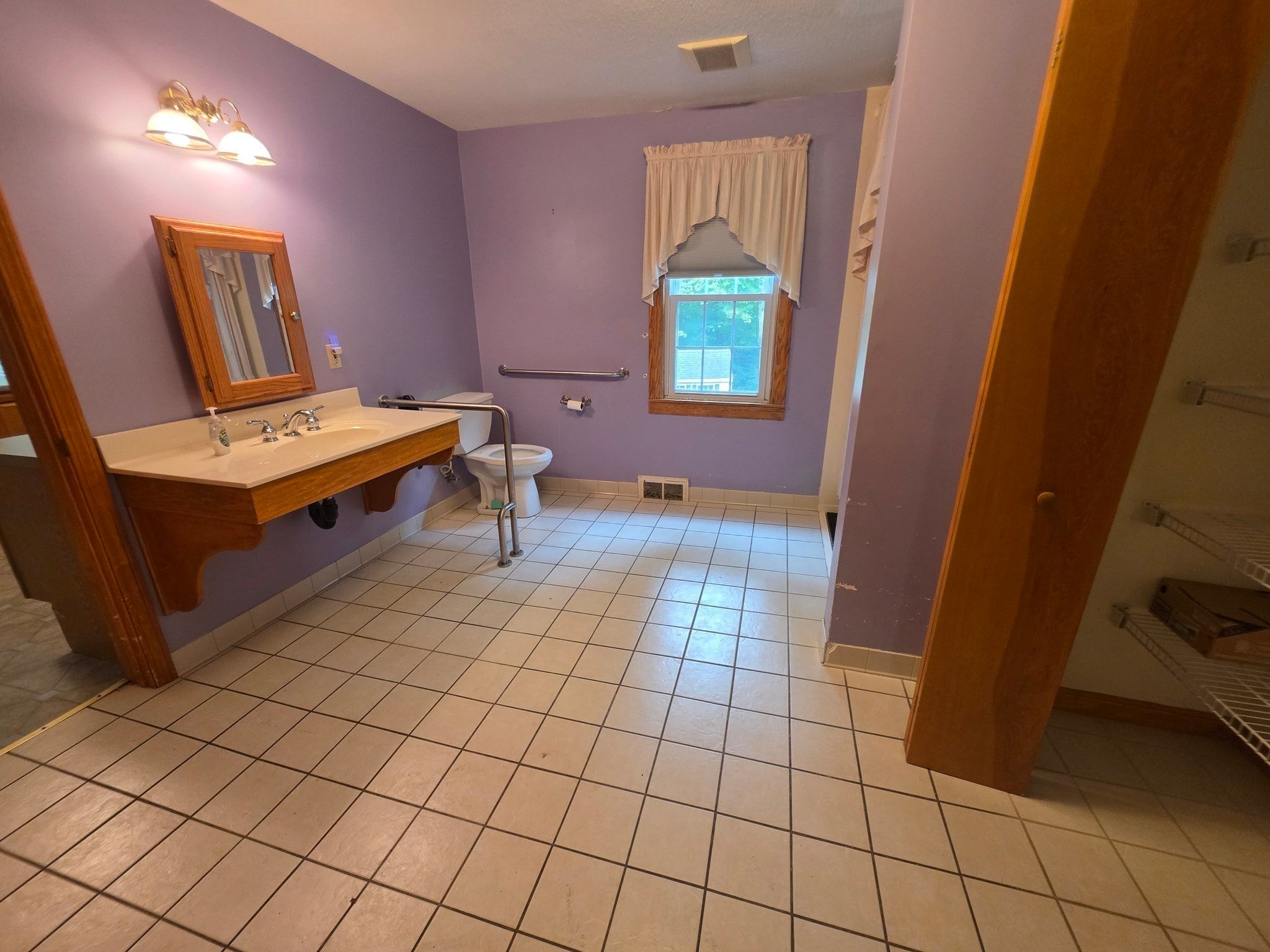 947 Main St, Wilbraham, MA, 947 Main St, Wilbraham, MA Photo #30