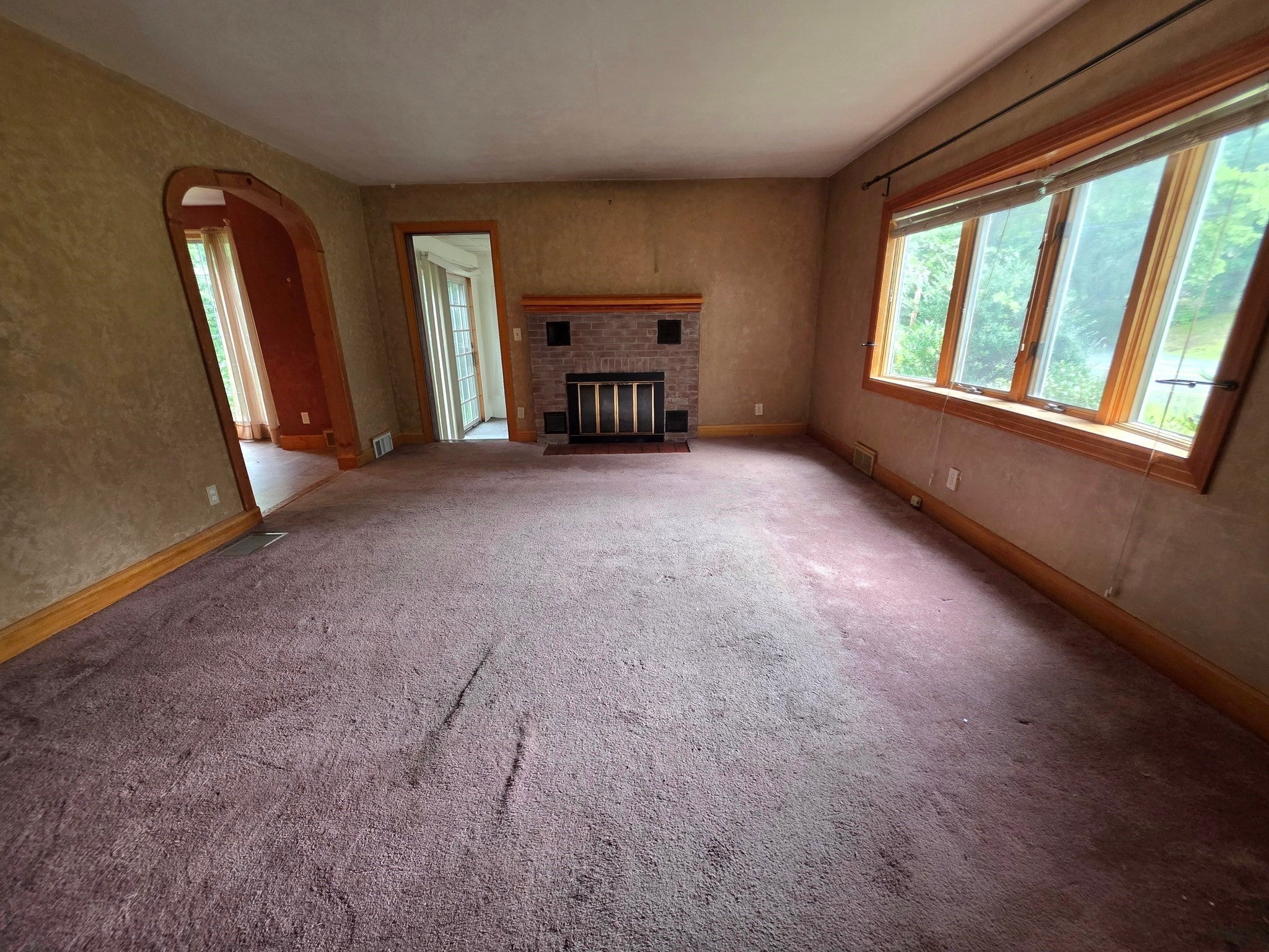 947 Main St, Wilbraham, MA, 947 Main St, Wilbraham, MA Photo #5