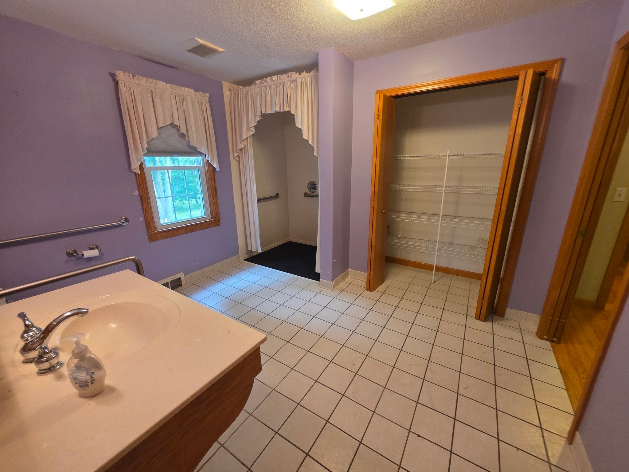 947 Main St, Wilbraham, MA, 947 Main St, Wilbraham, MA Photo #29