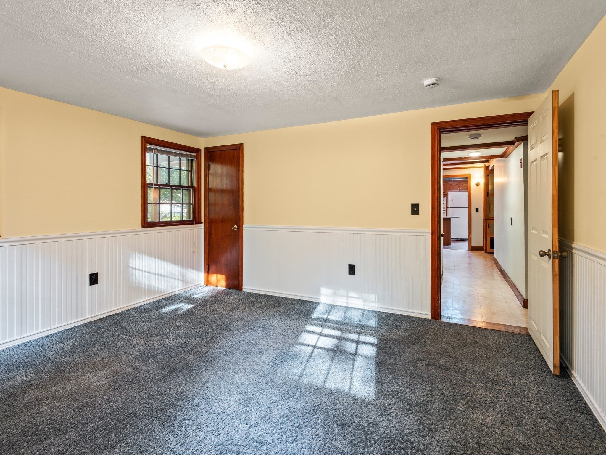 145 E Main St, Hopkinton, MA Photo #22