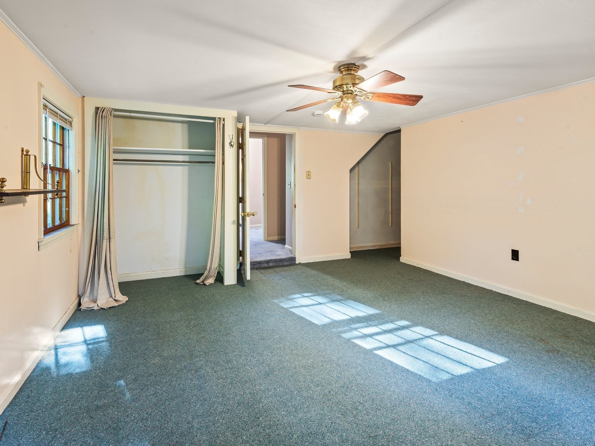 145 E Main St, Hopkinton, MA Photo #27