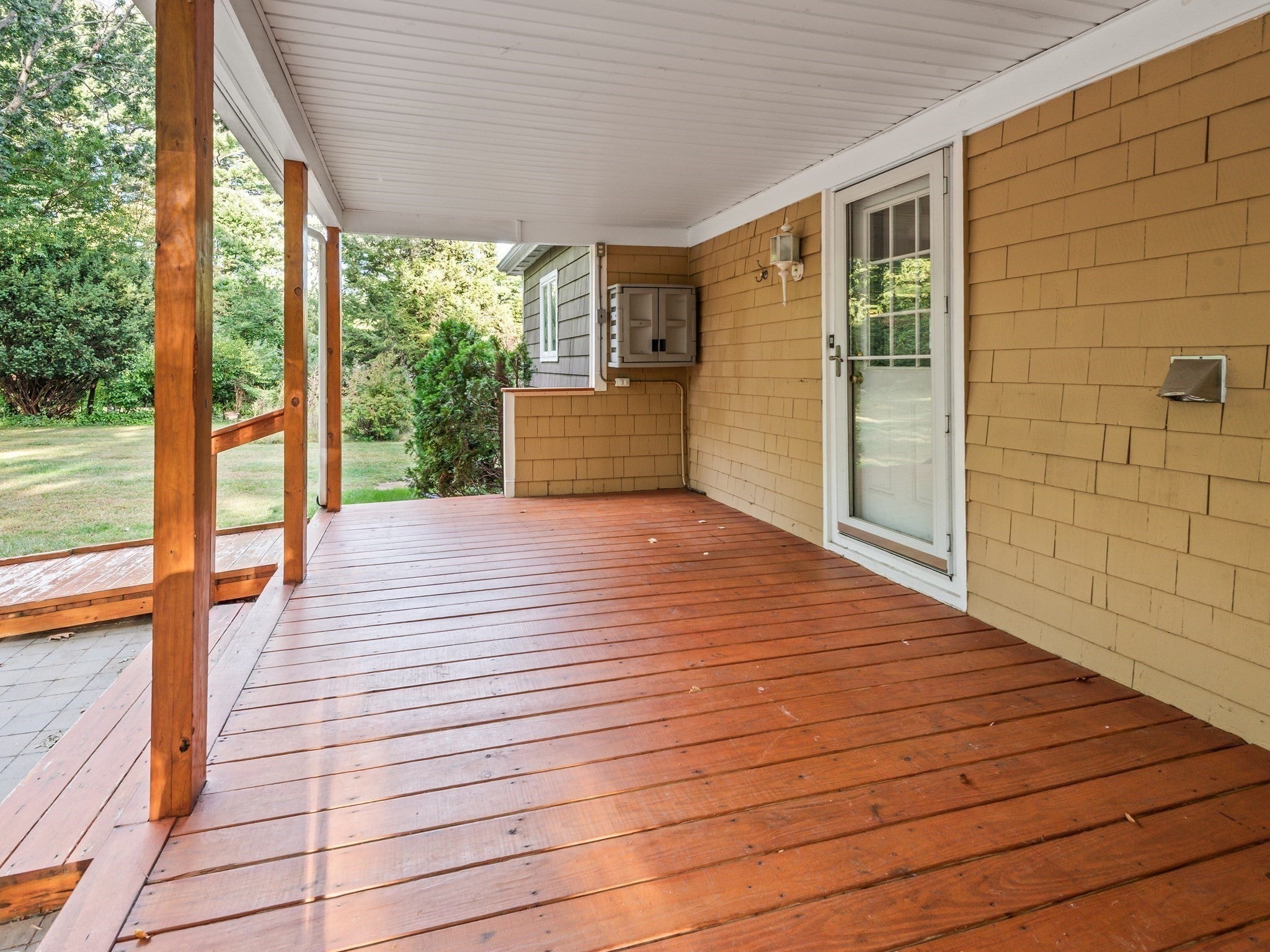 145 E Main St, Hopkinton, MA Photo #5