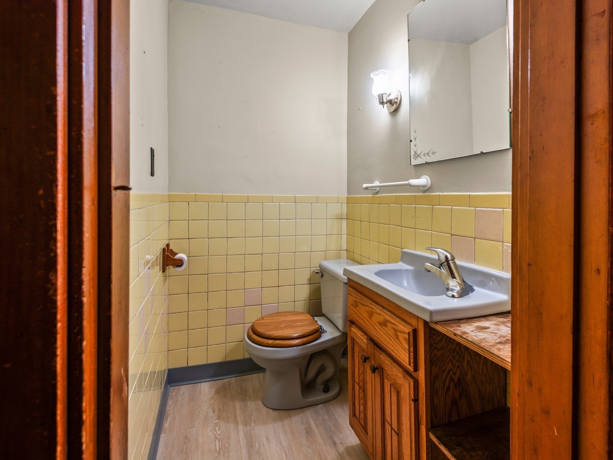 145 E Main St, Hopkinton, MA Photo #20