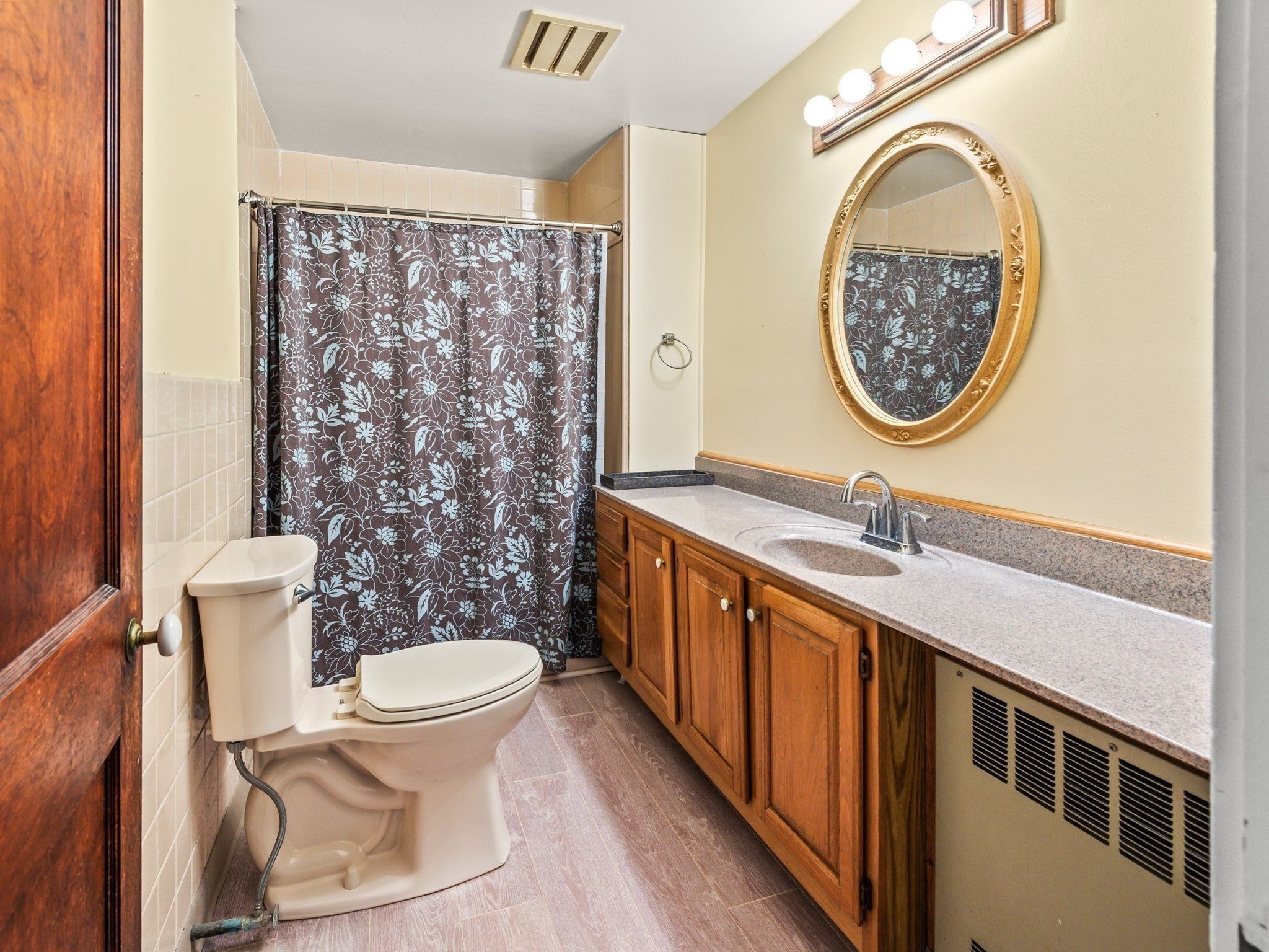 145 E Main St, Hopkinton, MA Photo #29