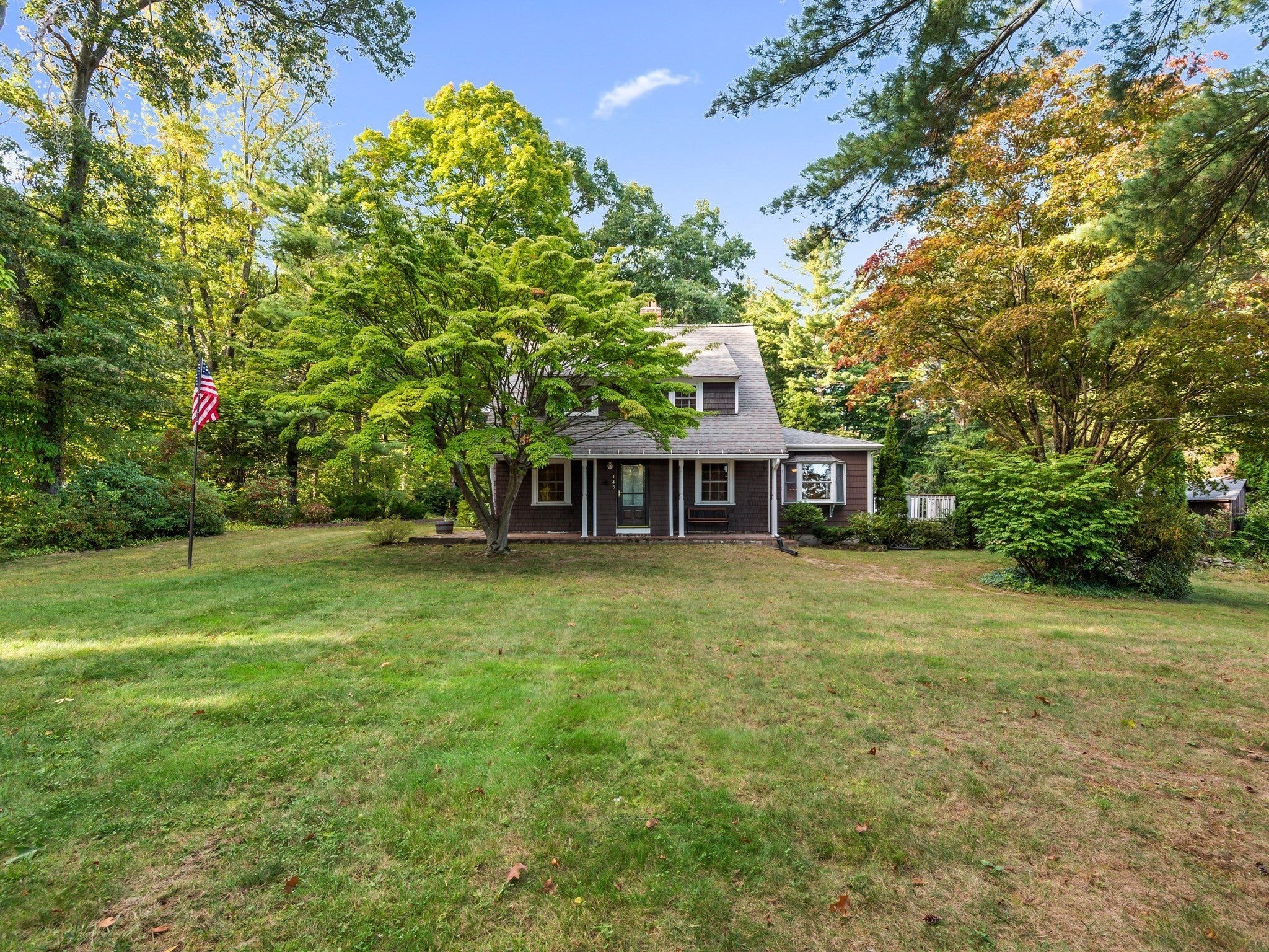 Photo of 145 E Main St, Hopkinton, MA