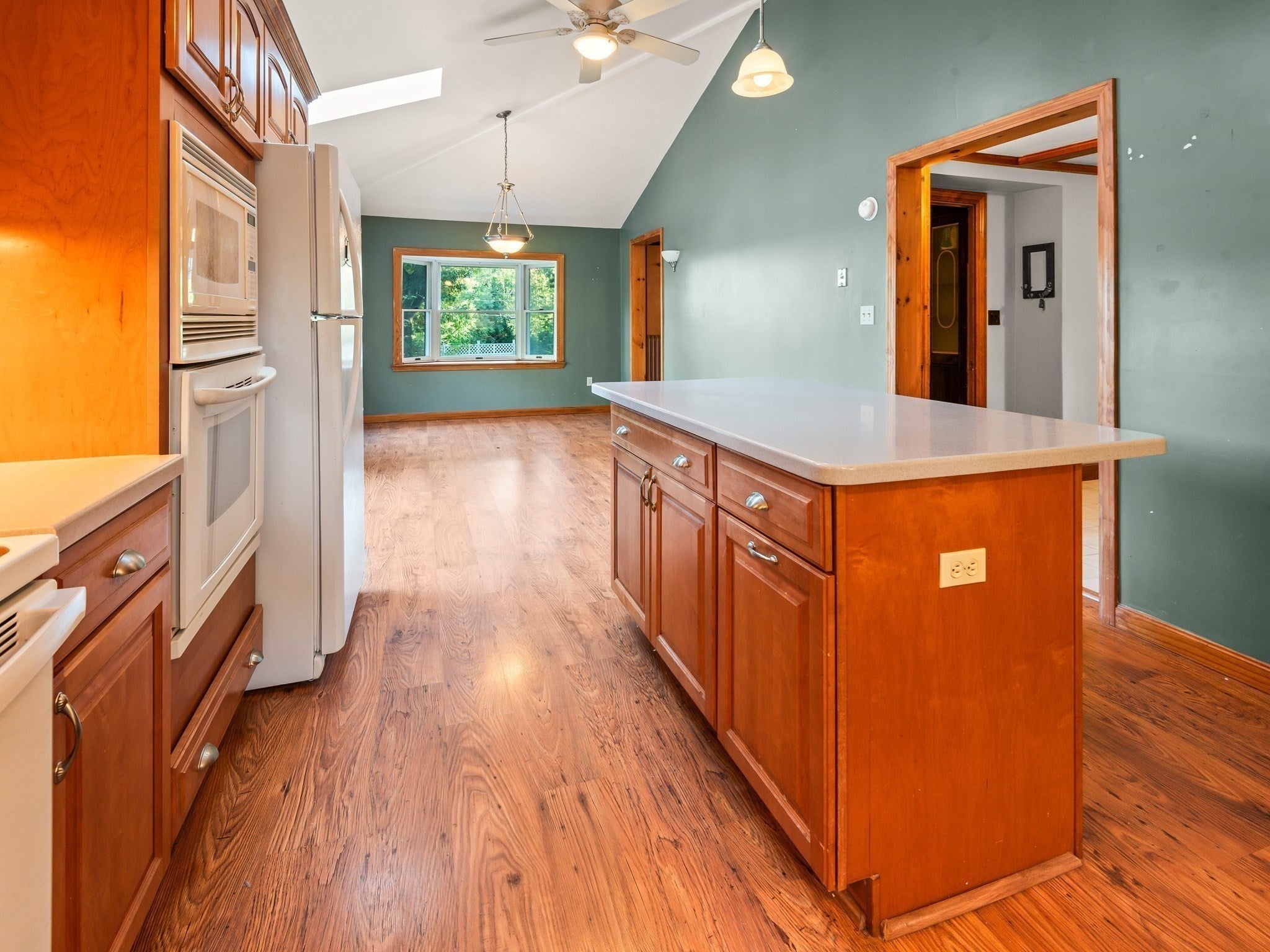 145 E Main St, Hopkinton, MA Photo #11