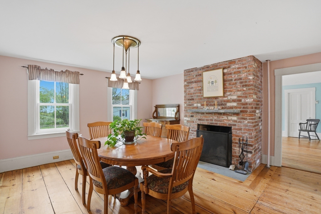 26 Main St, Hubbardston, MA Photo #11