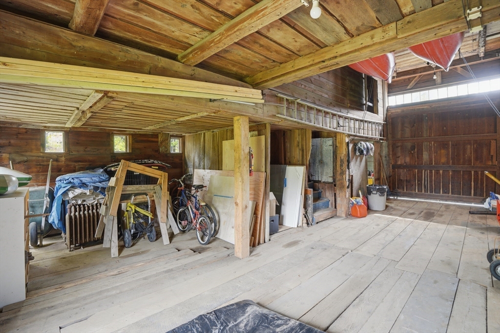 26 Main St, Hubbardston, MA Photo #42