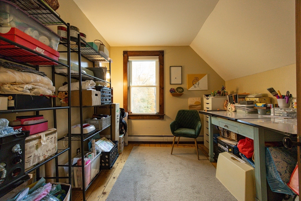 Chelmsford, Massachusetts 01863, United States, 3 Bedrooms Bedrooms, ,1 BathroomBathrooms,Residential,Active,234676