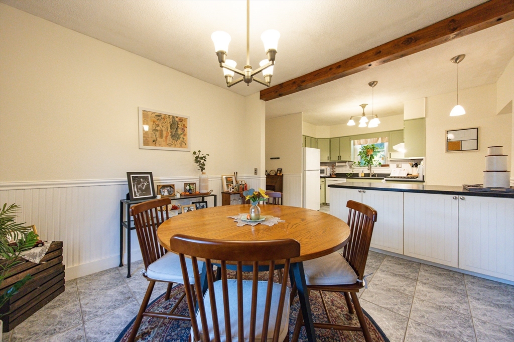 Chelmsford, Massachusetts 01863, United States, 3 Bedrooms Bedrooms, ,1 BathroomBathrooms,Residential,Active,234676