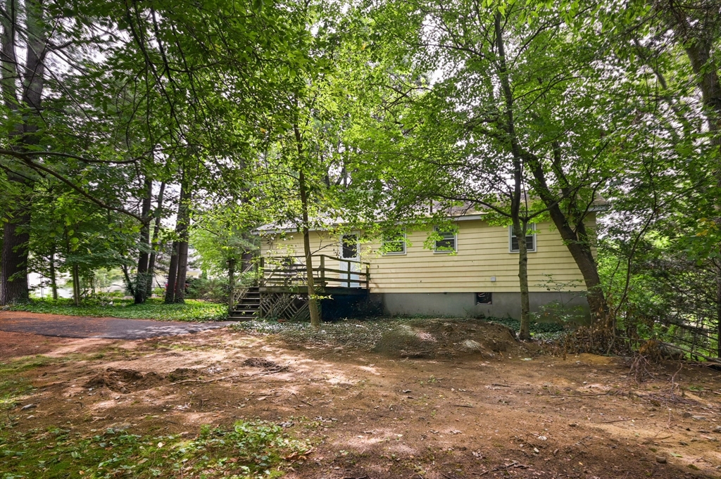 4 Pine Ave
