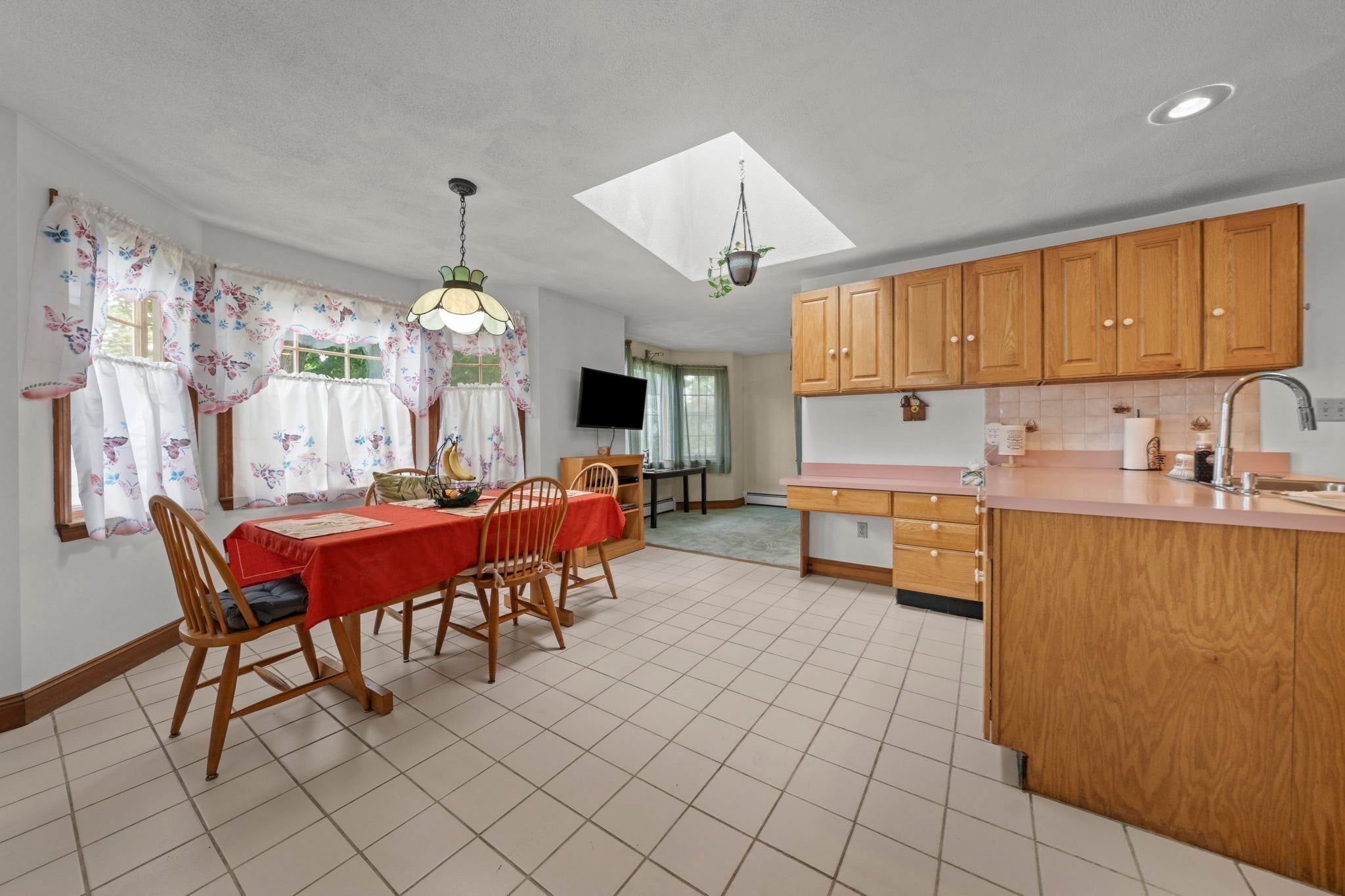 52 Wyman St, Woburn, MA Photo #13