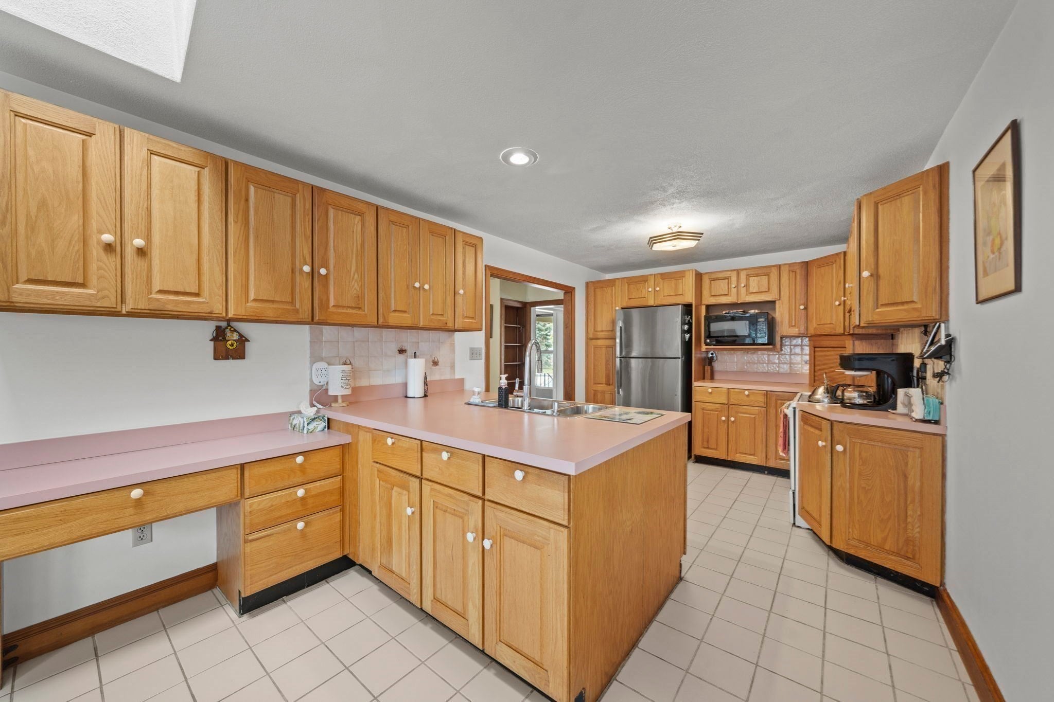 52 Wyman St, Woburn, MA Photo #6
