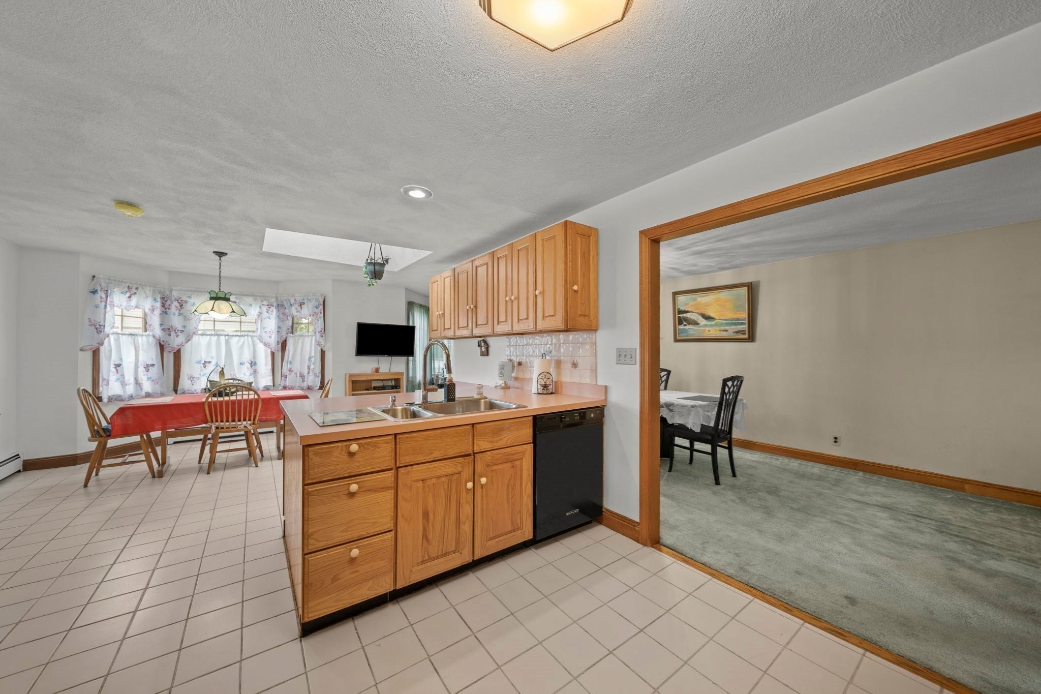 52 Wyman St, Woburn, MA Photo #14
