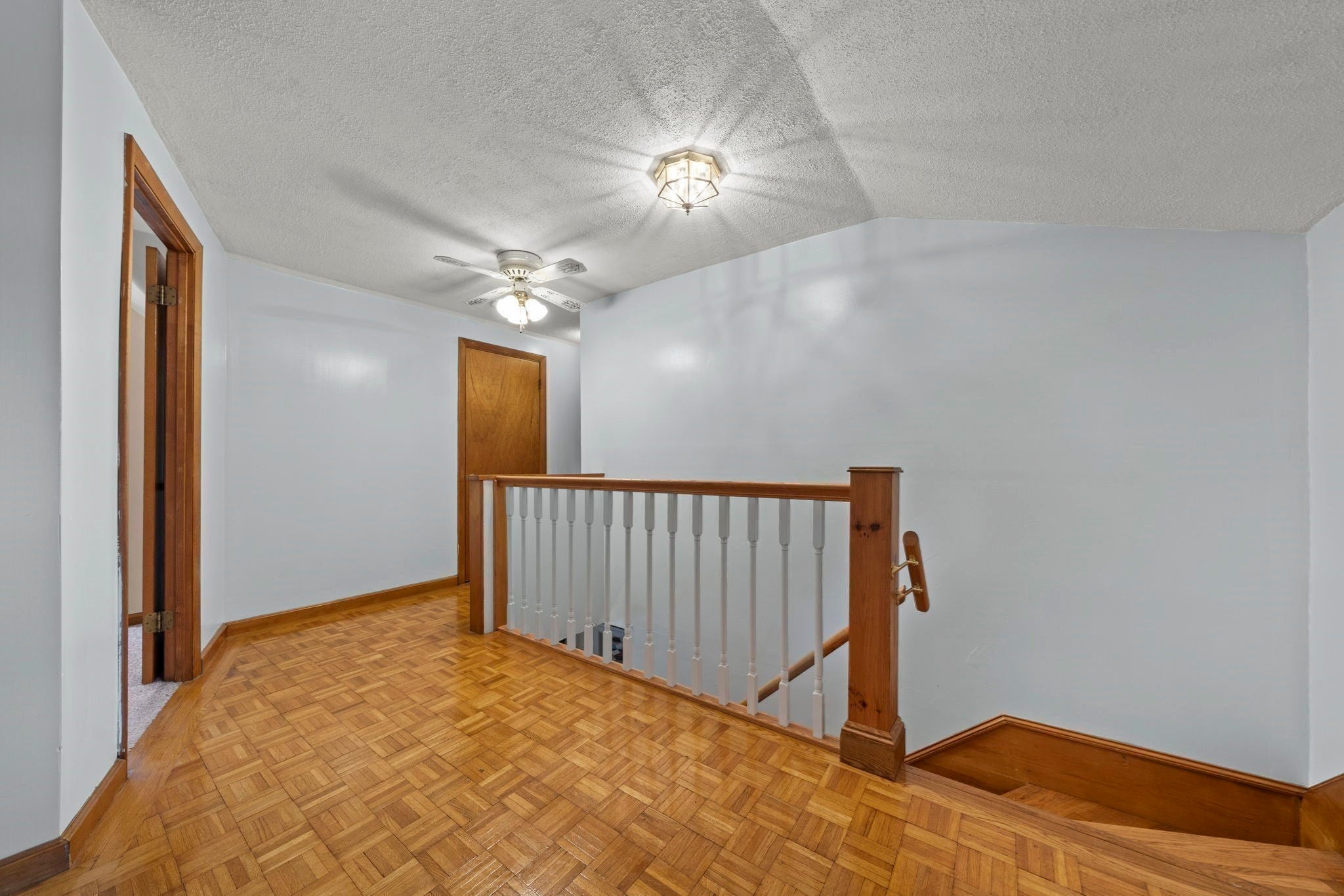 52 Wyman St, Woburn, MA Photo #28