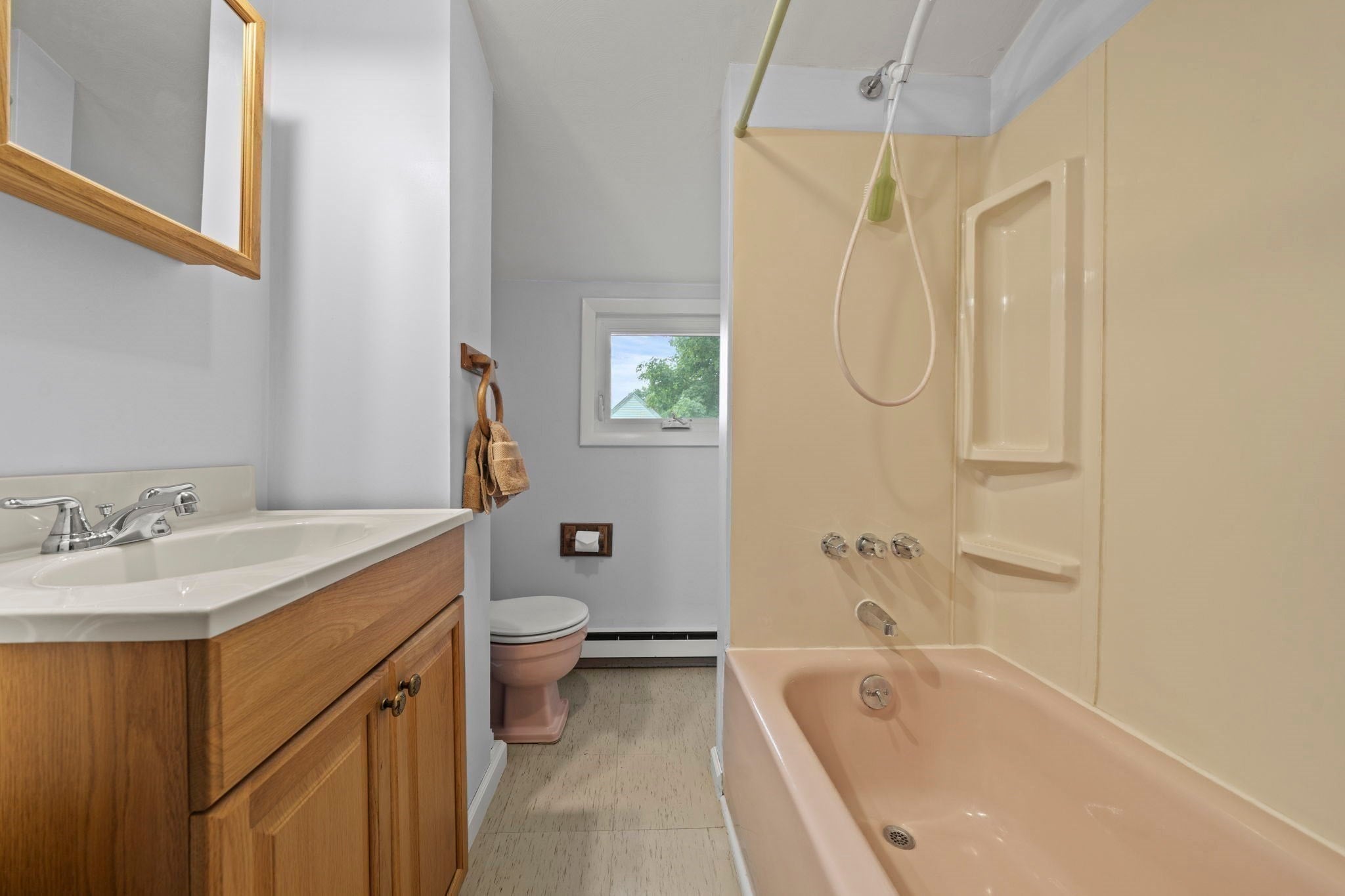 52 Wyman St, Woburn, MA Photo #35