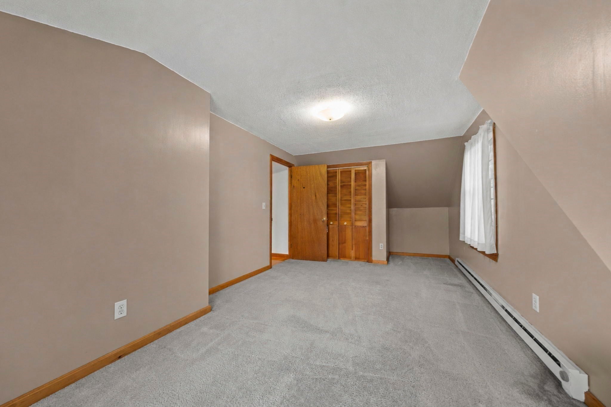 52 Wyman St, Woburn, MA Photo #34