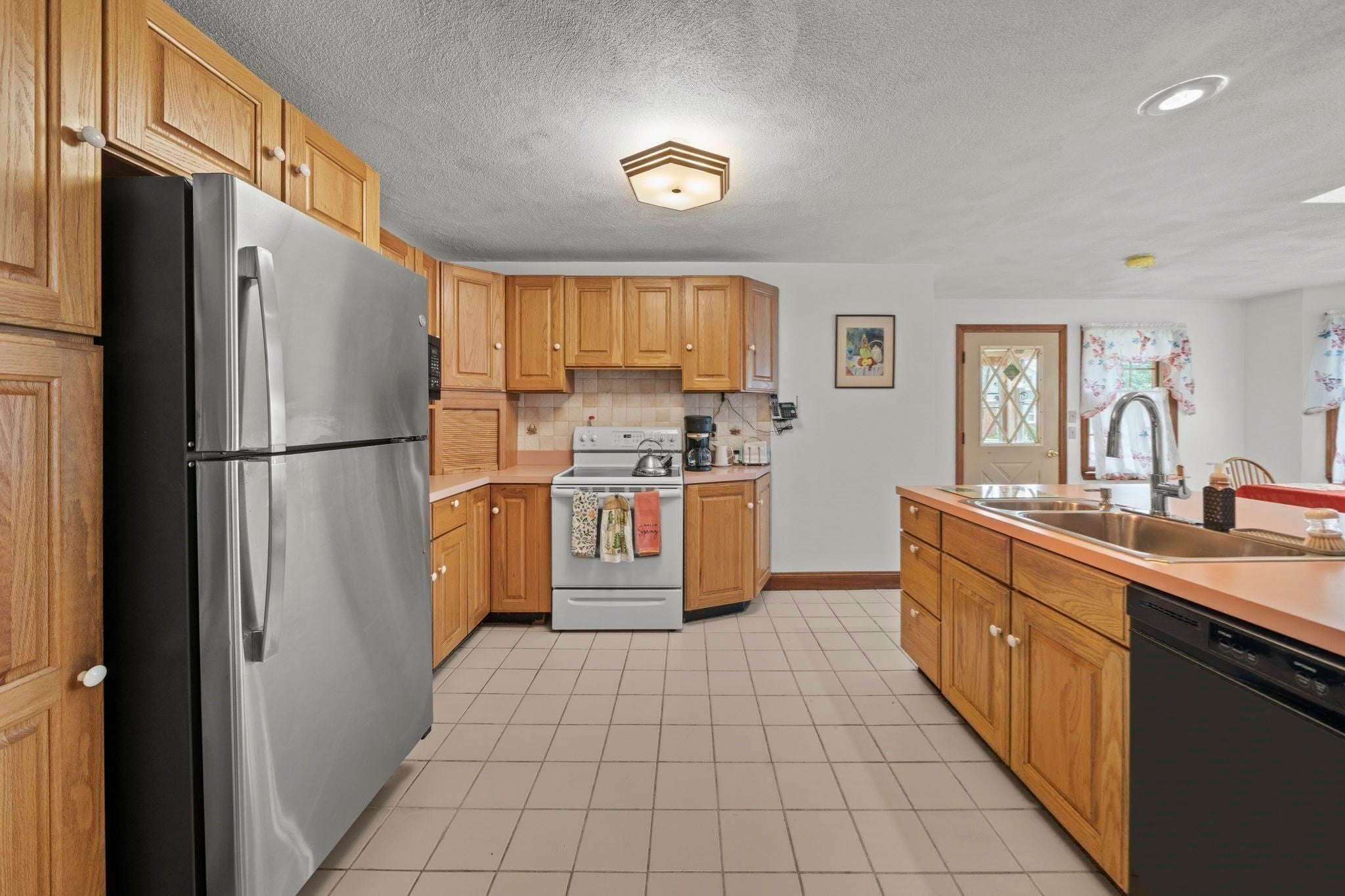 52 Wyman St, Woburn, MA Photo #9