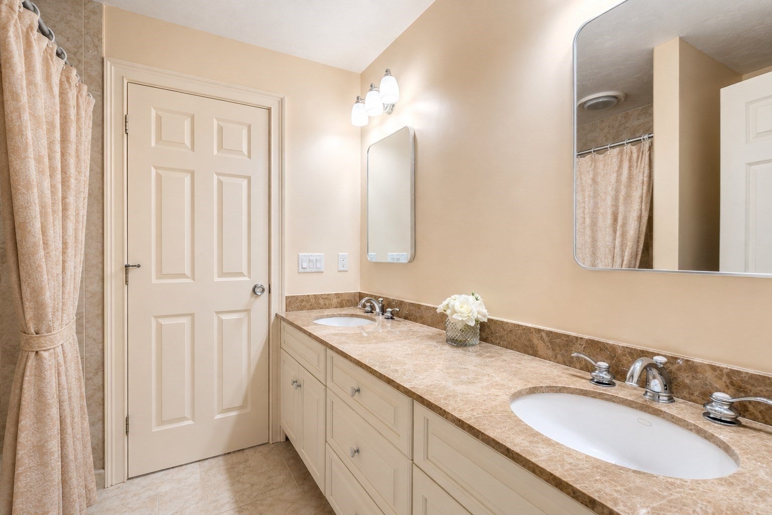 12 Olde Hickory Path, Westborough, MA Photo #21