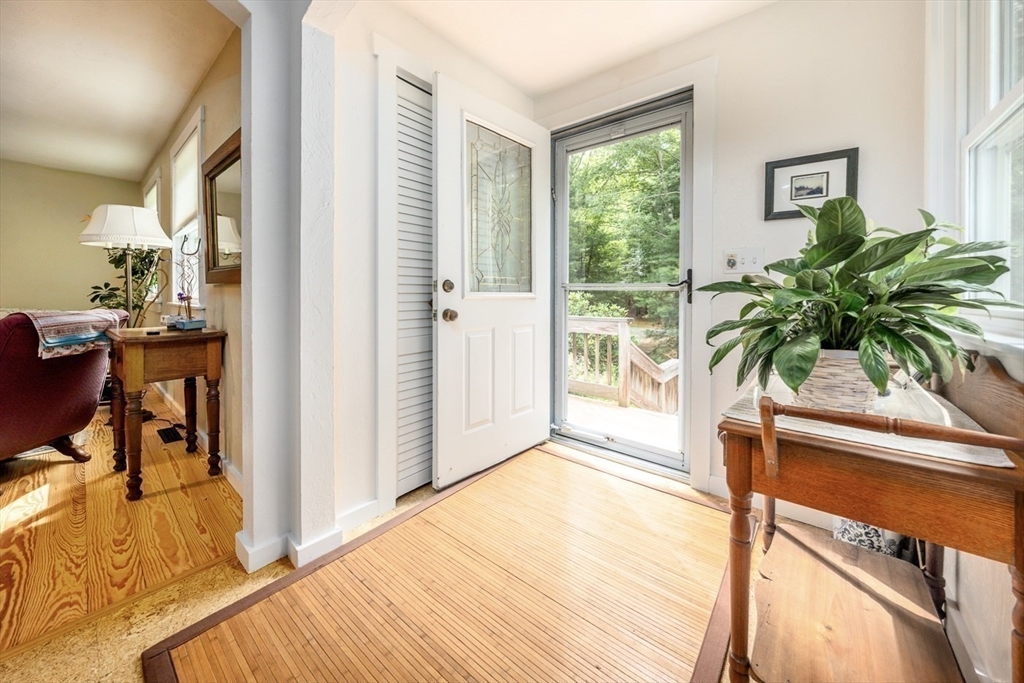 239 Whistleberry Dr