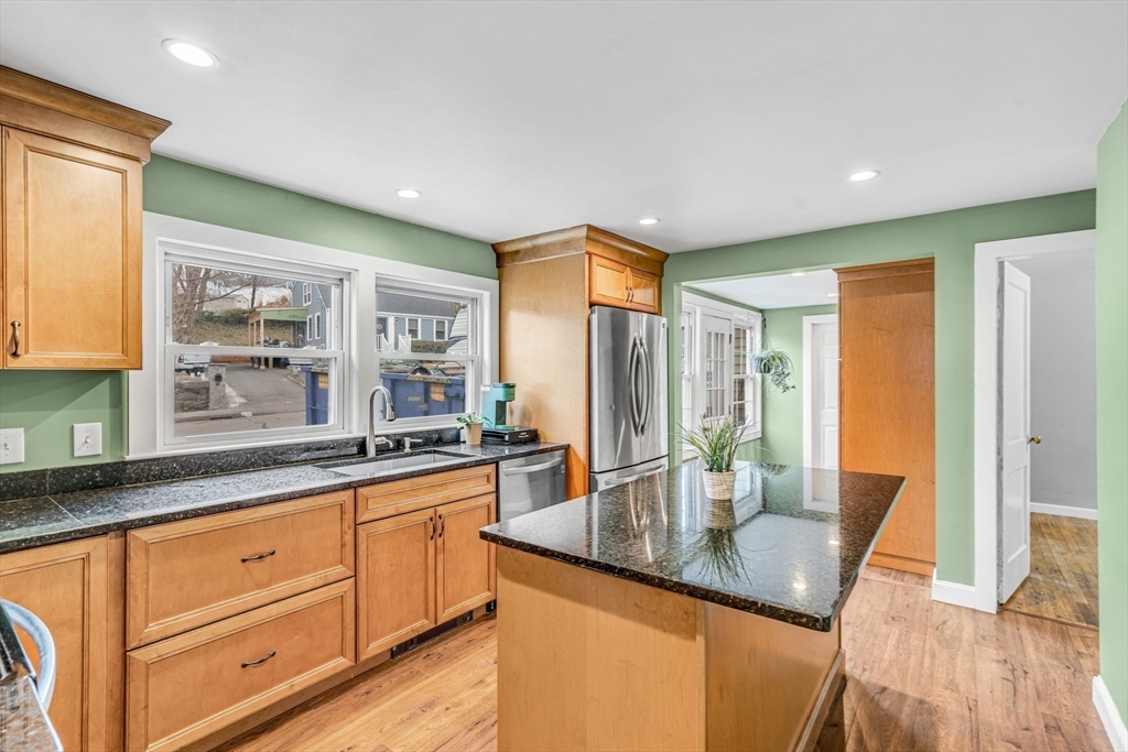 361 Elm St