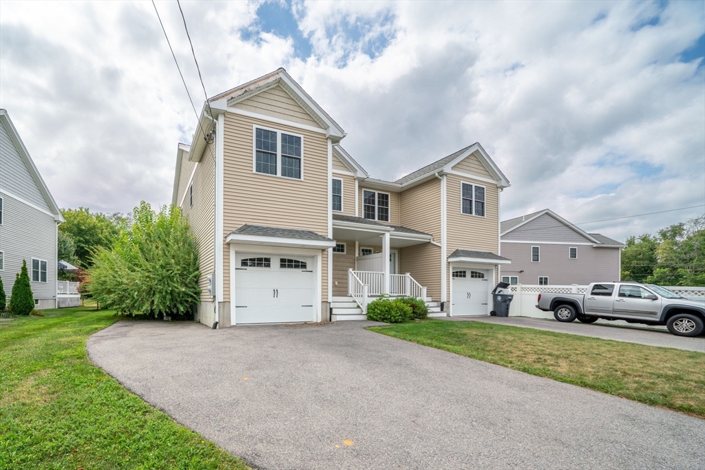 498 Hilldale Ave 498