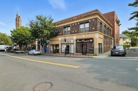 43 Springfield St Chicopee MA 01013