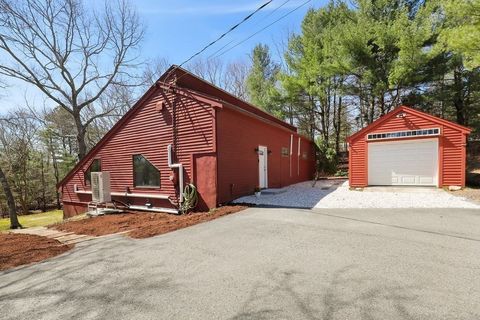 92 Carver Rd Plymouth MA 02360