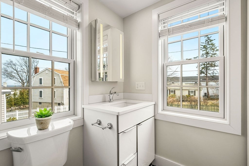 8 Hale Street #2, Rockport, MA Photo #14