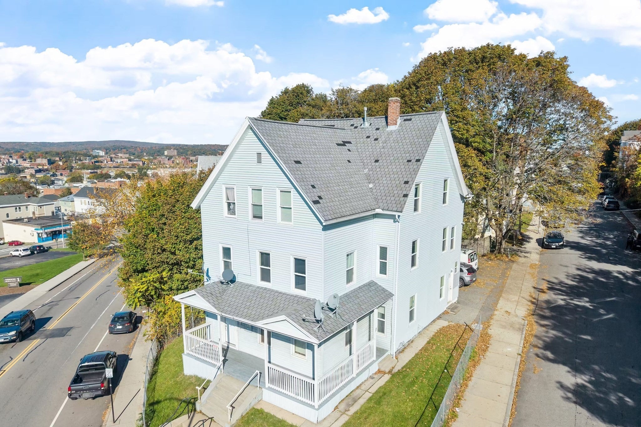 17 Winthrop St, Worcester, MA, 17 Winthrop St, Worcester, MA Photo #12