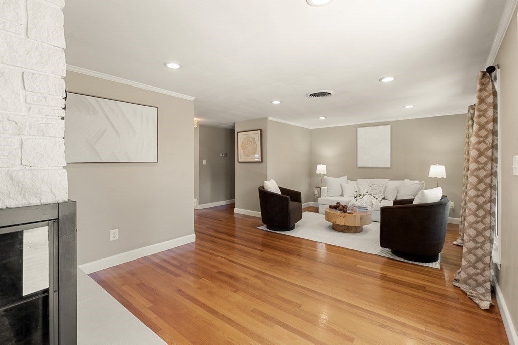 19 Longbow Rd, Lynnfield, MA, 19 Longbow Rd, Lynnfield, MA Photo #7